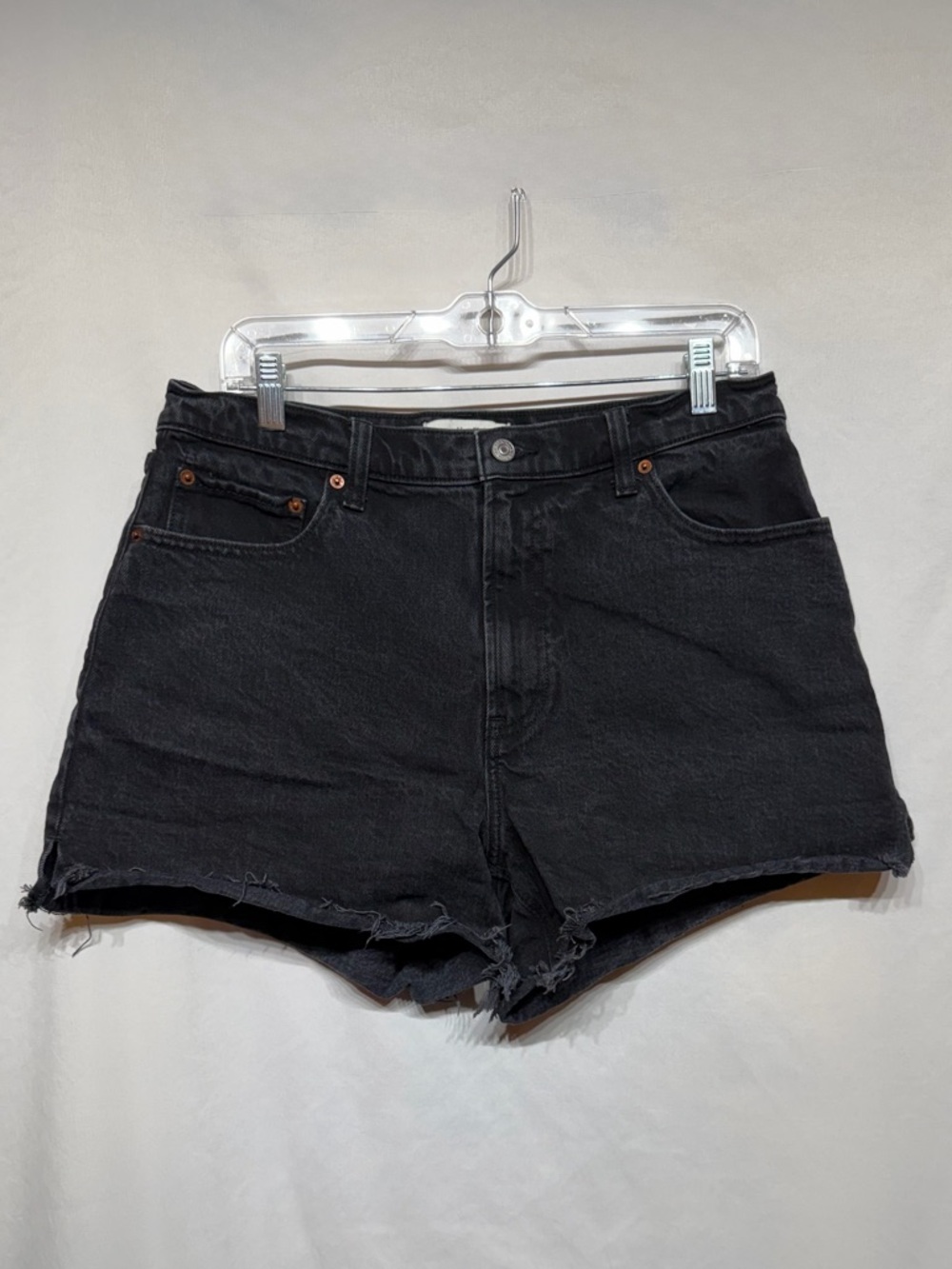 Abercrombie & Fitch The 4” Mom Short High Rise Curve Love Black Denim Shorts 31 - Picture 1 of 8